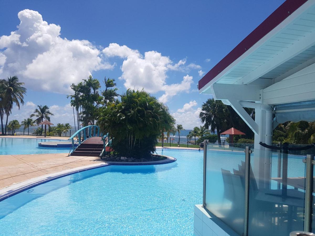 Caraibes Apparts-Resorts Sainte-Anne  Exterior photo