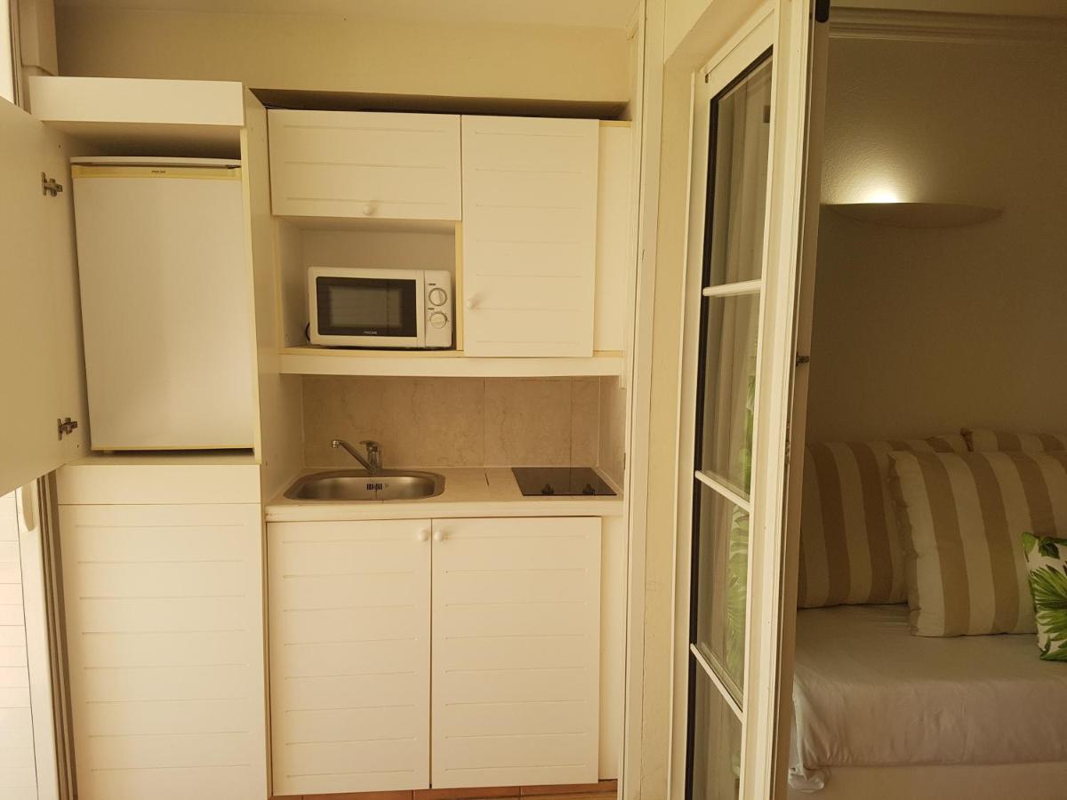 Caraibes Apparts-Resorts Sainte-Anne  Exterior photo