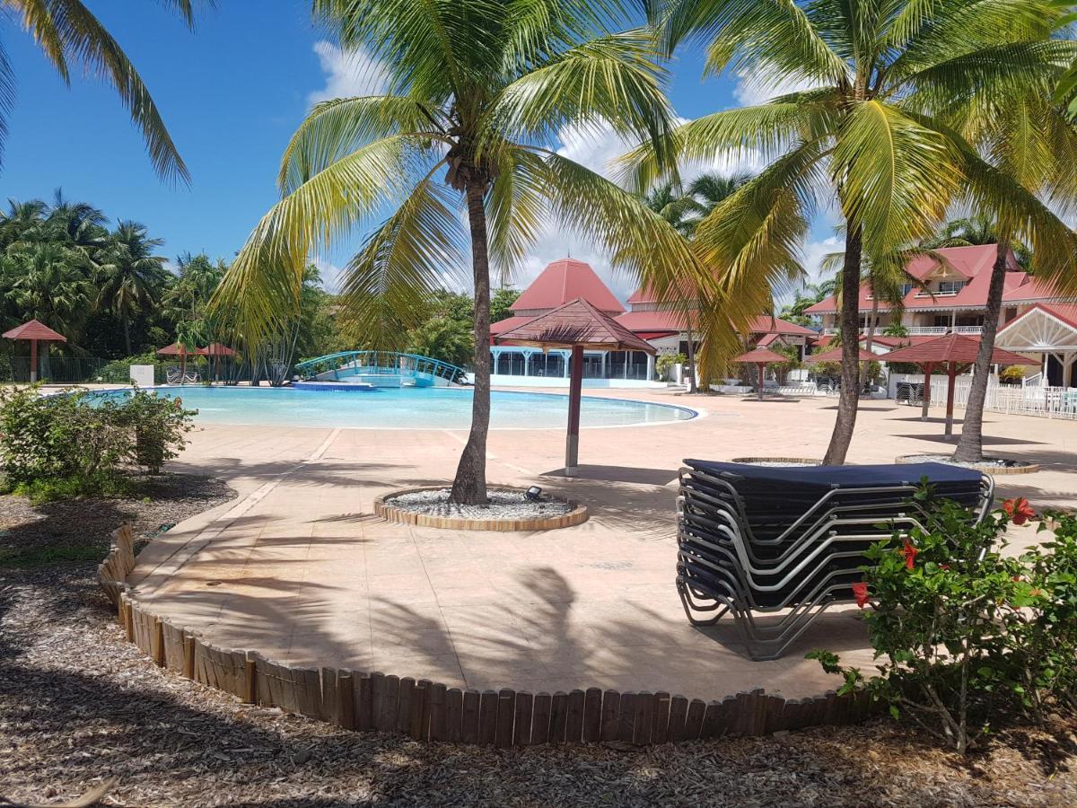 Caraibes Apparts-Resorts Sainte-Anne  Exterior photo